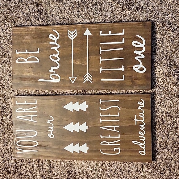 Set of 2 Nursery Signs - Picture 1 of 3